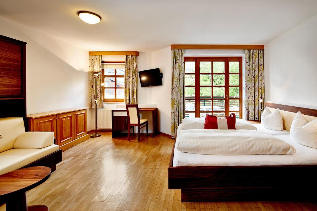 Appartements am Stadtpark Zell am See Zimmer foto